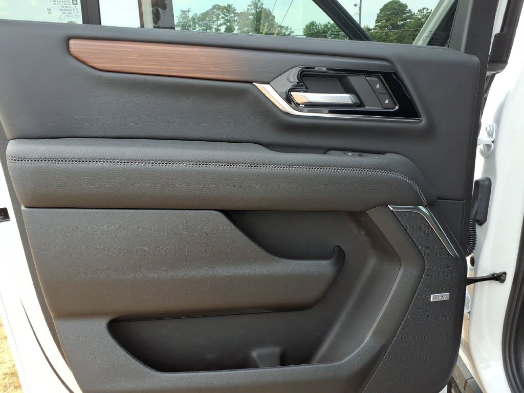 New 2026 GMC Yukon XL Denali w/ Advanced Technology Package AWD/4WD image 17