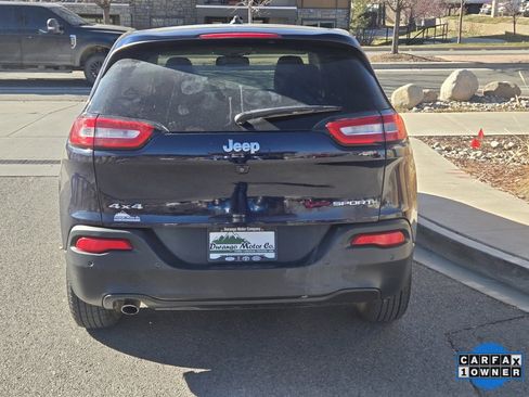 Used 2016 Jeep Cherokee Sport w/ Safety Group image 10