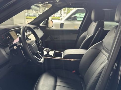 Certified 2025 Land Rover Range Rover Sport SE AWD/4WD image 3