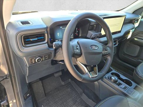 New 2026 Ford Maverick Lobo image 3