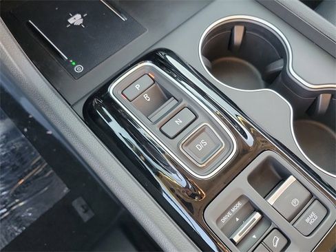 New 2025 Honda Pilot Elite image 30