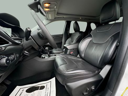 Certified 2022 Jeep Cherokee Limited image 22