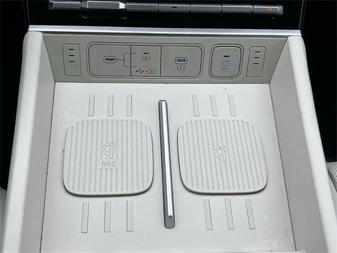 Used 2025 Hyundai Santa Fe Calligraphy image 22