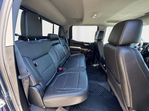 Used 2022 Chevrolet Silverado 1500 LT Trail Boss w/ LT Trail Boss Premium Package AWD/4WD image 9