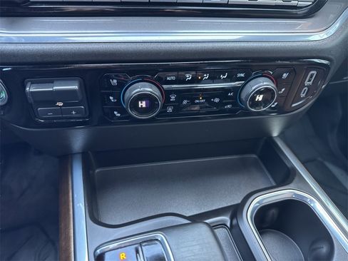 Used 2024 Chevrolet Silverado 1500 High Country w/ High Country Premium Package image 14