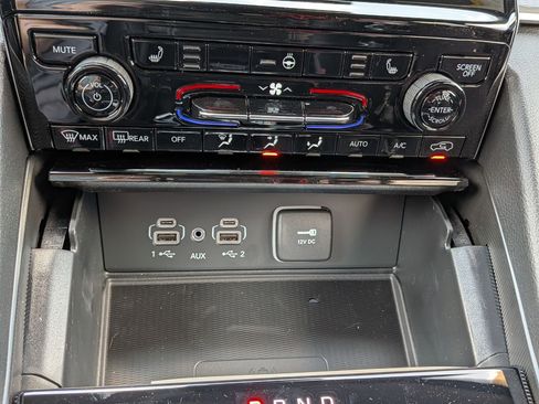 New 2025 Jeep Grand Cherokee L Altitude image 21