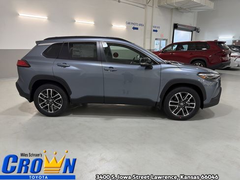 New 2026 Toyota Corolla Cross XLE AWD/4WD image 10