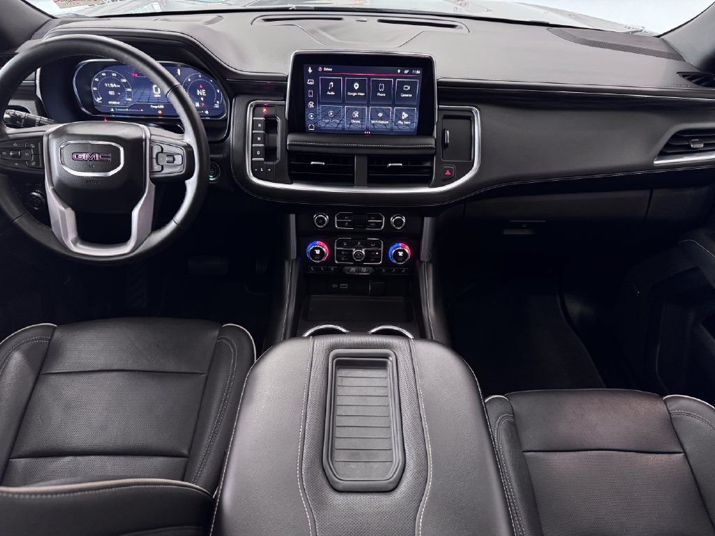 Certified 2023 GMC Yukon XL SLT w/ SLT Luxury Package AWD/4WD image 16