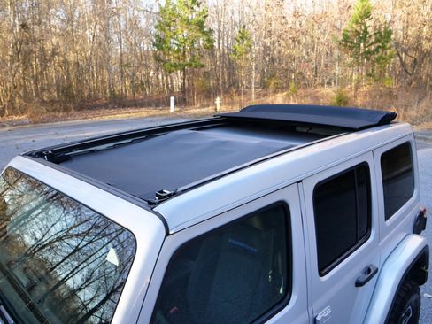 Used 2023 Jeep Wrangler Unlimited Rubicon 4xe w/ Cold Weather Group image 15