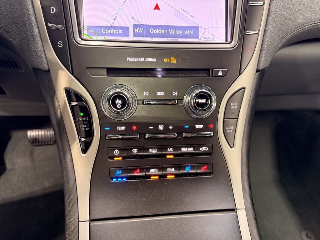 Used 2020 Lincoln Nautilus Reserve w/ Cargo Utility Package AWD/4WD image 18
