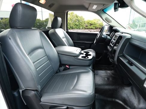 Used 2018 RAM 1500 Tradesman RWD image 27