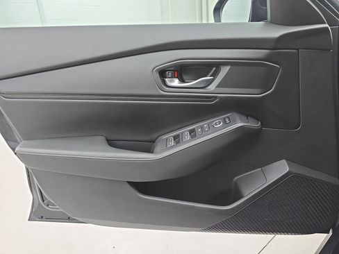 Used 2025 Honda Accord Sport image 25