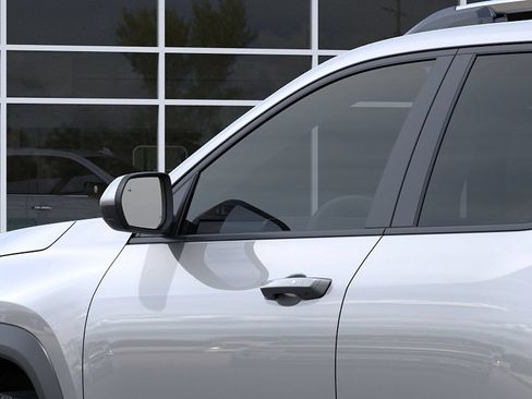 New 2027 Chevrolet Equinox LT w/ Convenience Package II AWD/4WD image 12