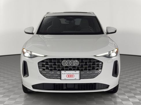 Used 2025 Audi Q5 Premium w/ Premium Plus AWD/4WD image 6