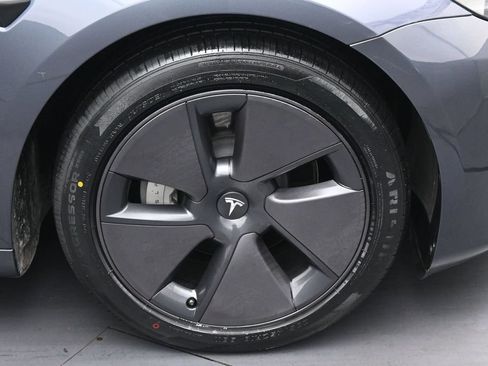 Used 2023 Tesla Model 3 Standard Range RWD image 34