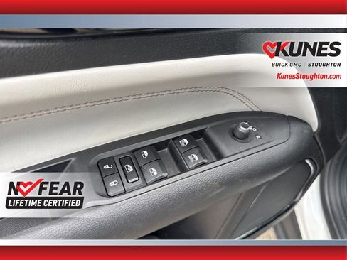 Used 2025 Jeep Compass Limited AWD/4WD image 20