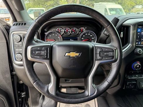 Used 2021 Chevrolet Silverado 2500 LTZ w/ Z71 Off-Road Package image 9