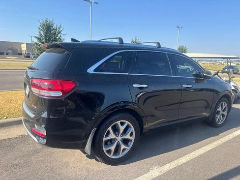Used 2017 Kia Sorento SX FWD image 5