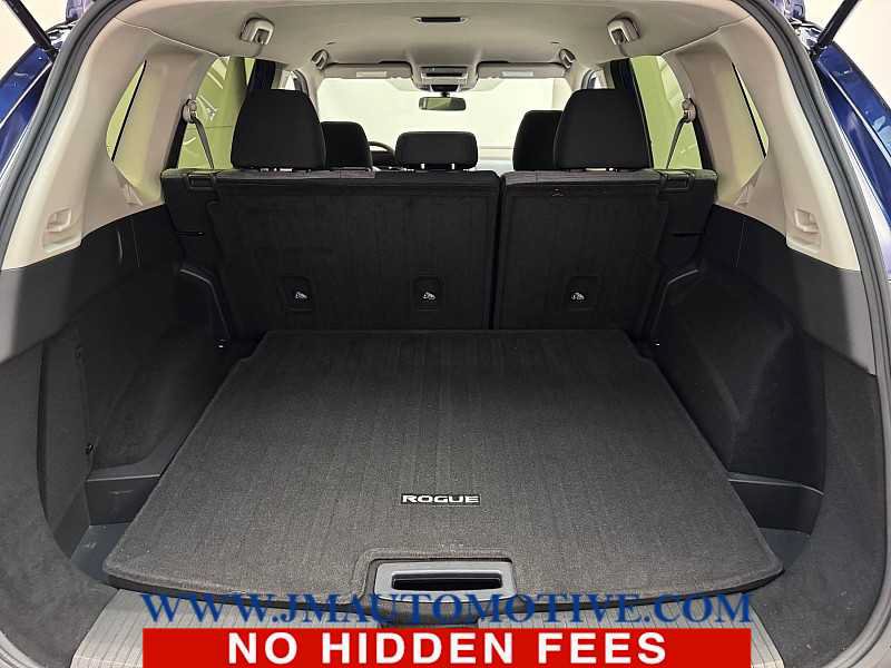 Used 2023 Nissan Rogue SV AWD/4WD image 16