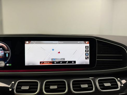Used 2022 Mercedes-Benz GLS 450 4MATIC image 67