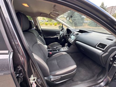 Used 2017 Subaru Crosstrek 2.0i Premium AWD/4WD image 14