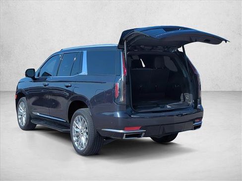 Used 2024 Cadillac Escalade Premium Luxury w/ LPO, Floor Liner Package AWD/4WD image 9