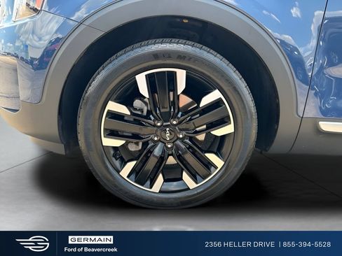 Used 2025 Kia Telluride SX Prestige AWD/4WD image 31