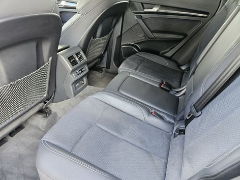 Used 2023 Audi SQ5 Premium Plus image 29