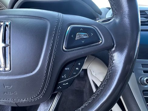 Used 2018 Lincoln MKZ Select w/ Select Plus Package image 16