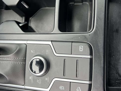 Used 2021 Kia Sorento LX image 21