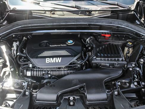 Used 2019 BMW X1 xDrive28i w/ Convenience Package AWD/4WD image 30