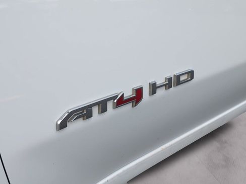 Used 2023 GMC Sierra 3500 AT4 w/ AT4 Preferred Package image 10