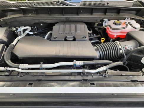 New 2025 GMC Sierra 1500 Elevation image 20