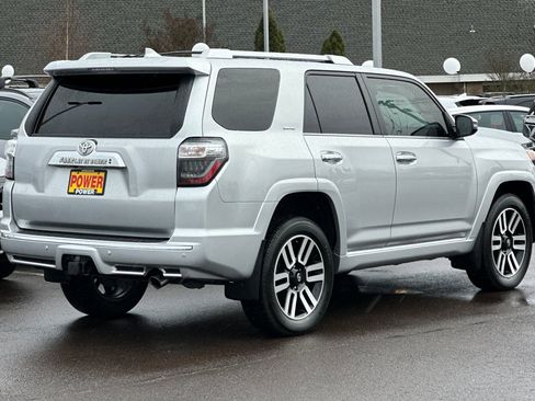 Used 2023 Toyota 4Runner Limited image 4