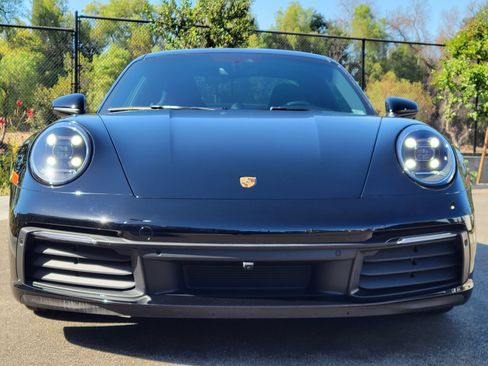 Certified 2024 Porsche 911 Carrera RWD image 9