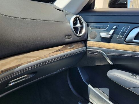 Used 2017 Mercedes-Benz SL 450 image 10
