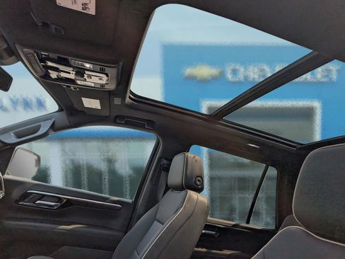 New 2026 Chevrolet Tahoe Premier w/ Sun And Tow Package RWD image 19