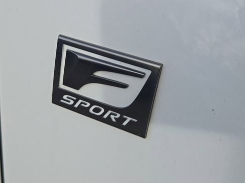 Used 2015 Lexus CT 200h image 5