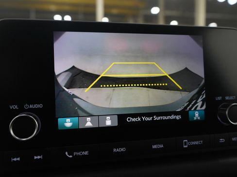 Used 2025 Honda HR-V Sport image 27