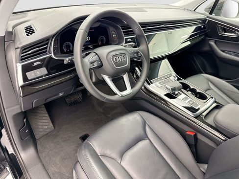 Used 2023 Audi Q7 2.0T Premium w/ Convenience Package AWD/4WD image 9