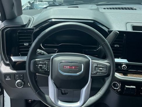 Used 2025 GMC Sierra 1500 Elevation w/ X31 Off-Road Package AWD/4WD image 21