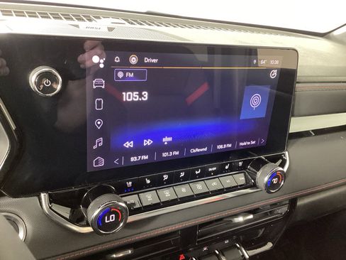 Used 2023 Chevrolet Colorado Z71 w/ Z71 Convenience Package 2 image 27