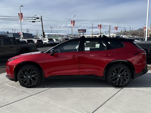 New 2026 Toyota Crown Signia image 2