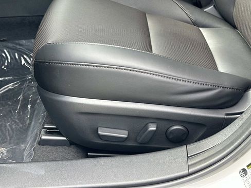 New 2026 MAZDA MAZDA3 Hatchback w/Premium Plus Pkg AWD/4WD image 24