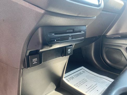 Used 2018 Honda Odyssey Elite image 35