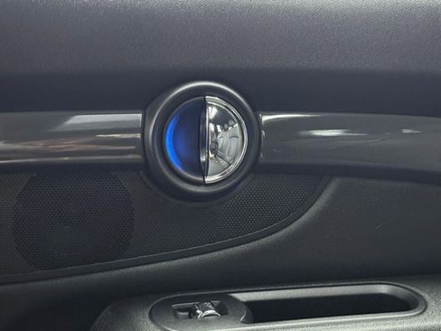 Used 2019 MINI Cooper Clubman S w/ Storage Package image 31