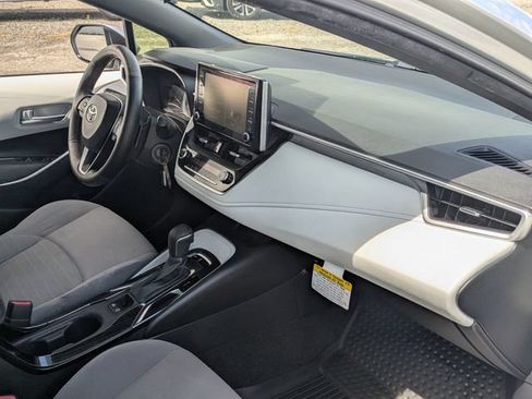Used 2020 Toyota Corolla SE FWD image 30