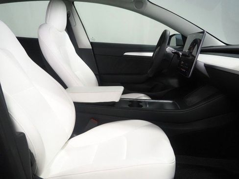 Used 2023 Tesla Model 3 RWD image 16
