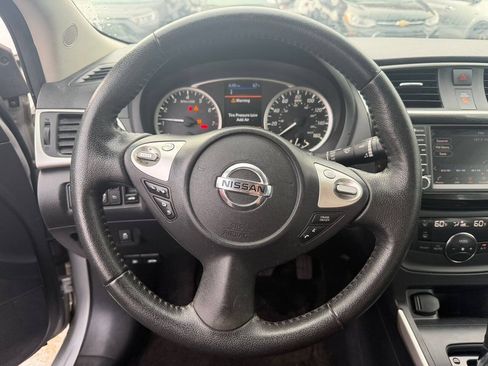 Used 2019 Nissan Sentra SV FWD image 15