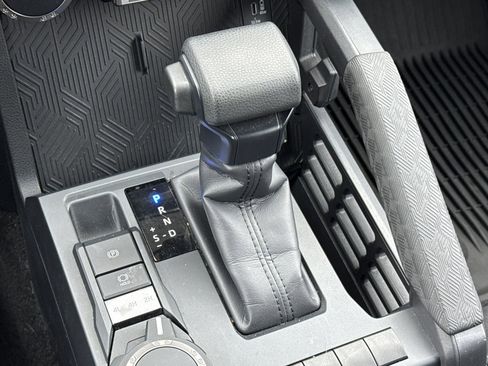 Used 2024 Toyota Tacoma SR image 25